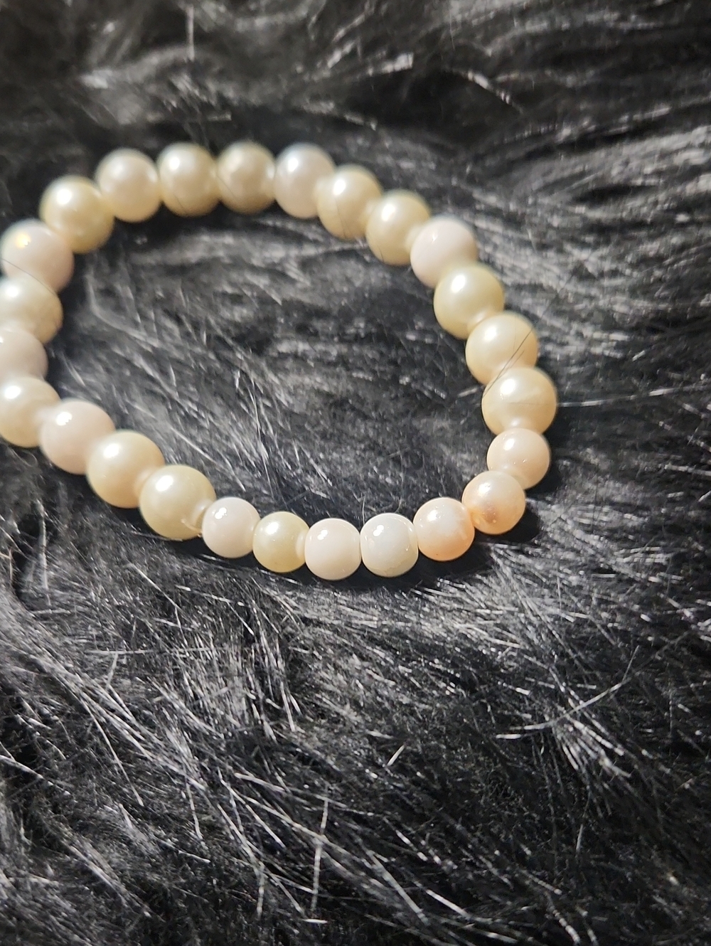 Hand Crafted Soft Cream Bead Stretch Bracelet